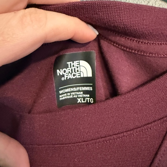 The North Face Women's Short Sleeve Top in Burgundy - Picture 3 of 5